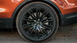 Land Rover Discovery – terenówka w smokingu