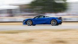 Szybkie ściganie podczas Festiwalu Szybkości w Goodwood