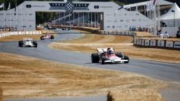 Szybkie ściganie podczas Festiwalu Szybkości w Goodwood