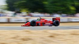 Szybkie ściganie podczas Festiwalu Szybkości w Goodwood