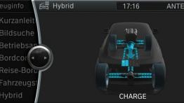 BMW X6 ActiveHybrid - komputer pokładowy