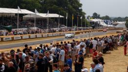 Szybkie ściganie podczas Festiwalu Szybkości w Goodwood