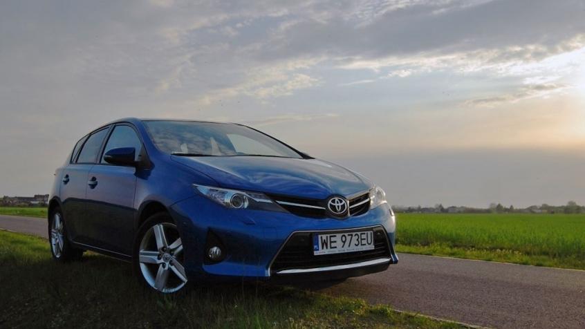 Toyota Auris II Hatchback 5d