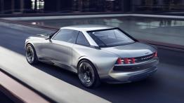 Peugeot e-Legend - widok z przodu