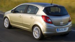 Opel Corsa Hatchback 5D - widok z tyłu
