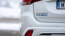 ŚWIATOWA BRANŻA AUTO-MOTO PO PIERWSZEJ FALI PANDEMII COVID 