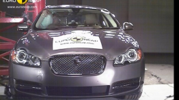 Jaguar XF 3.0 diesel 'Premium Luxury', RHD