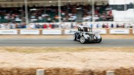 Szybkie ściganie podczas Festiwalu Szybkości w Goodwood