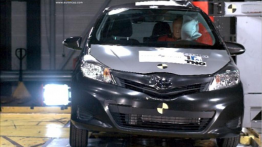 Toyota Yaris 1.3 'Active', LHD