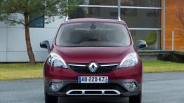 Renault Scenic XMOD - widok z przodu