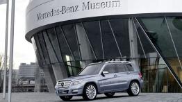 Mercedes Vision GLK Bluetec Hybrid - widok z przodu