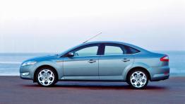 Ford Mondeo 2007 4d - lewy bok