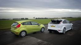 Ford Fiesta VII Hatchback 5d - tył - reflektory wyłączone