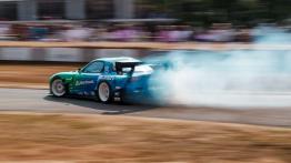 Szybkie ściganie podczas Festiwalu Szybkości w Goodwood