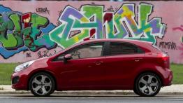 Kia Rio 2011 Hatchback 5d - lewy bok