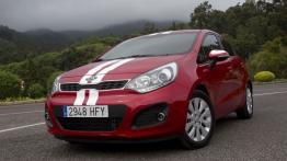 Kia Rio 2011 Hatchback 5d - lewy bok