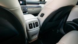 Hyundai Tucson 2026 PHEV Platinum 4WD - panel sterowania z ty³u