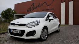 Kia Rio 2011 Hatchback 5d - lewy bok
