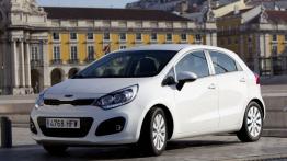Kia Rio 2011 Hatchback 5d - lewy bok