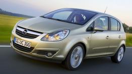 Opel Corsa Hatchback 5D - widok z przodu