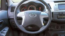 Narzędzie do walki z VAT-em - Toyota Hilux 3.0 D-4D