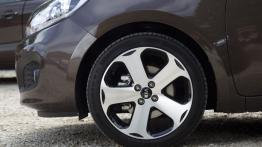 Kia Rio 2011 Hatchback 5d - koło