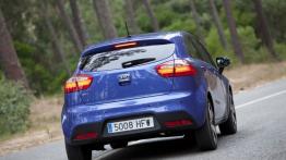 Kia Rio 2011 Hatchback 5d - widok z tyłu