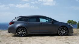 Toyota Corolla TS Kombi GR SPORT 2.0 Hybrid - prawy bok