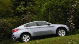 BMW X6 ActiveHybrid - prawy bok