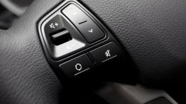 Kia Rio 2011 Hatchback 5d - sterowanie w kierownicy