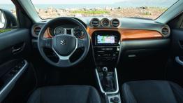 Suzuki Vitara 2015 Rugged - pełny panel przedni