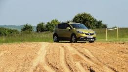 Renault Scenic XMOD - widok z przodu