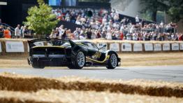 Szybkie ściganie podczas Festiwalu Szybkości w Goodwood