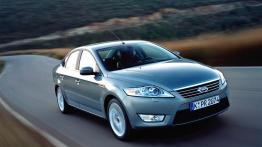 Ford Mondeo 2007 4d - widok z przodu