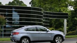 BMW X6 ActiveHybrid - prawy bok