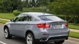 BMW X6 ActiveHybrid - widok z tyłu