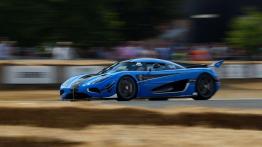 Szybkie ściganie podczas Festiwalu Szybkości w Goodwood