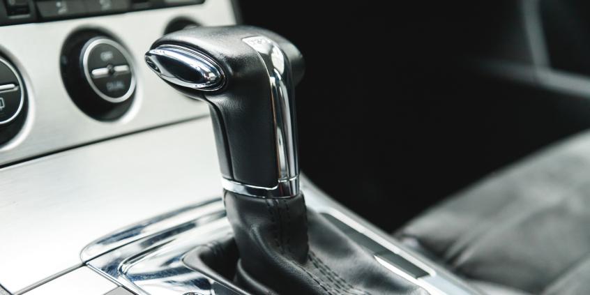 McLaren wraca do manualnej skrzyni biegów. To może być pierwszy taki model od lat