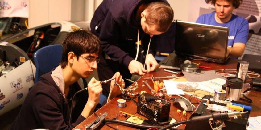 Polacy mistrzami oszczędności. PAKS zużył 0,299 l/100km!