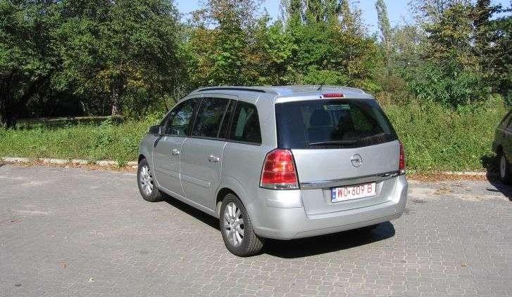 Czy warto kupić: używany Opel Zafira B (od 2005)
