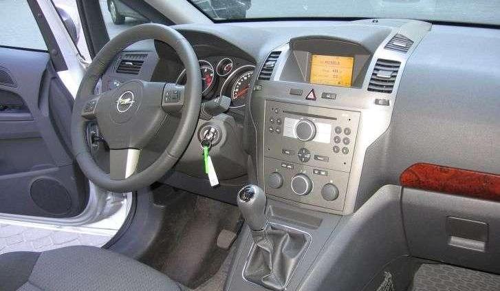 Czy warto kupić: używany Opel Zafira B (od 2005)