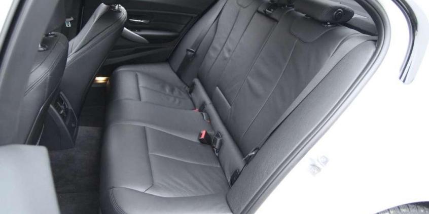 BMW 335d xDrive - utalentowana limuzyna