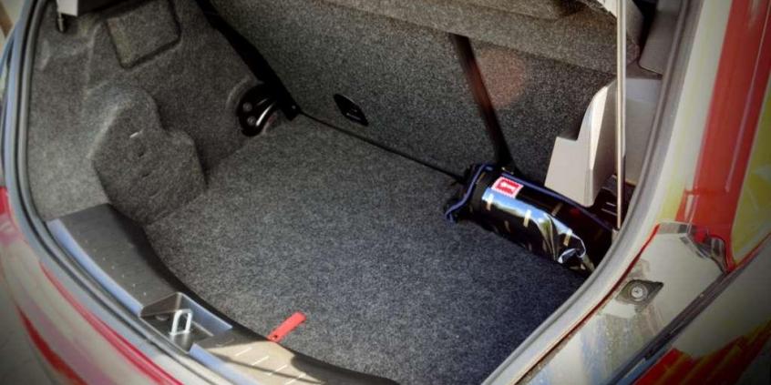 Lancia Ypsilon S 1.2 Momodesign - indywidualizm kosztuje