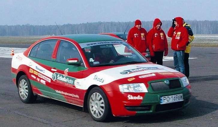 Lepiej uświadamiać, niż ganić!