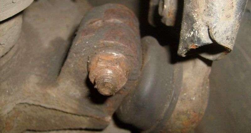 Opis techniczny Kia Shuma I