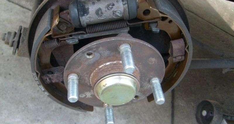 Opis techniczny Kia Shuma I