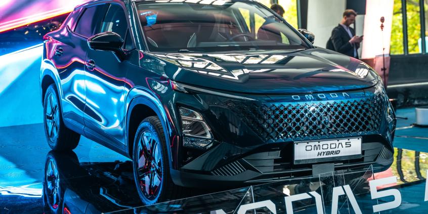Jaecoo 5 i Omoda 5 Hybrid już w Polsce. Znamy ceny i specyfikacje