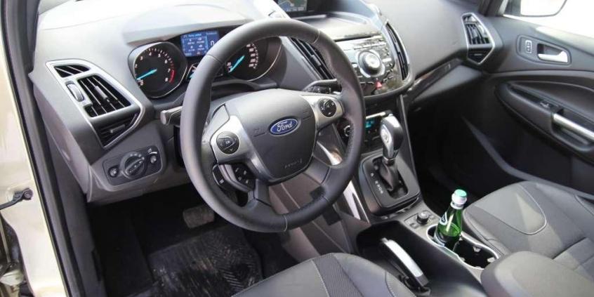 Ford Kuga II - SUV gruntownie udoskonalony