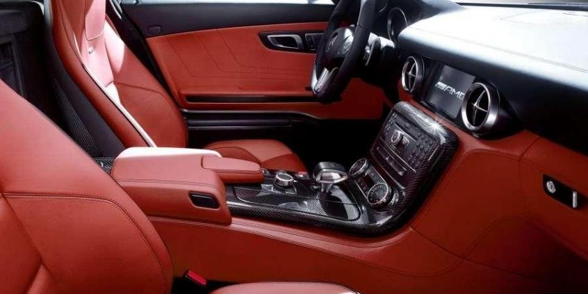 Mercedes SLS AMG - powrót mewy