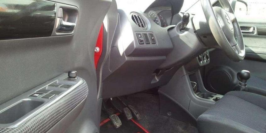 Mieszczuch z pazurem - Suzuki Swift (2005-2010)